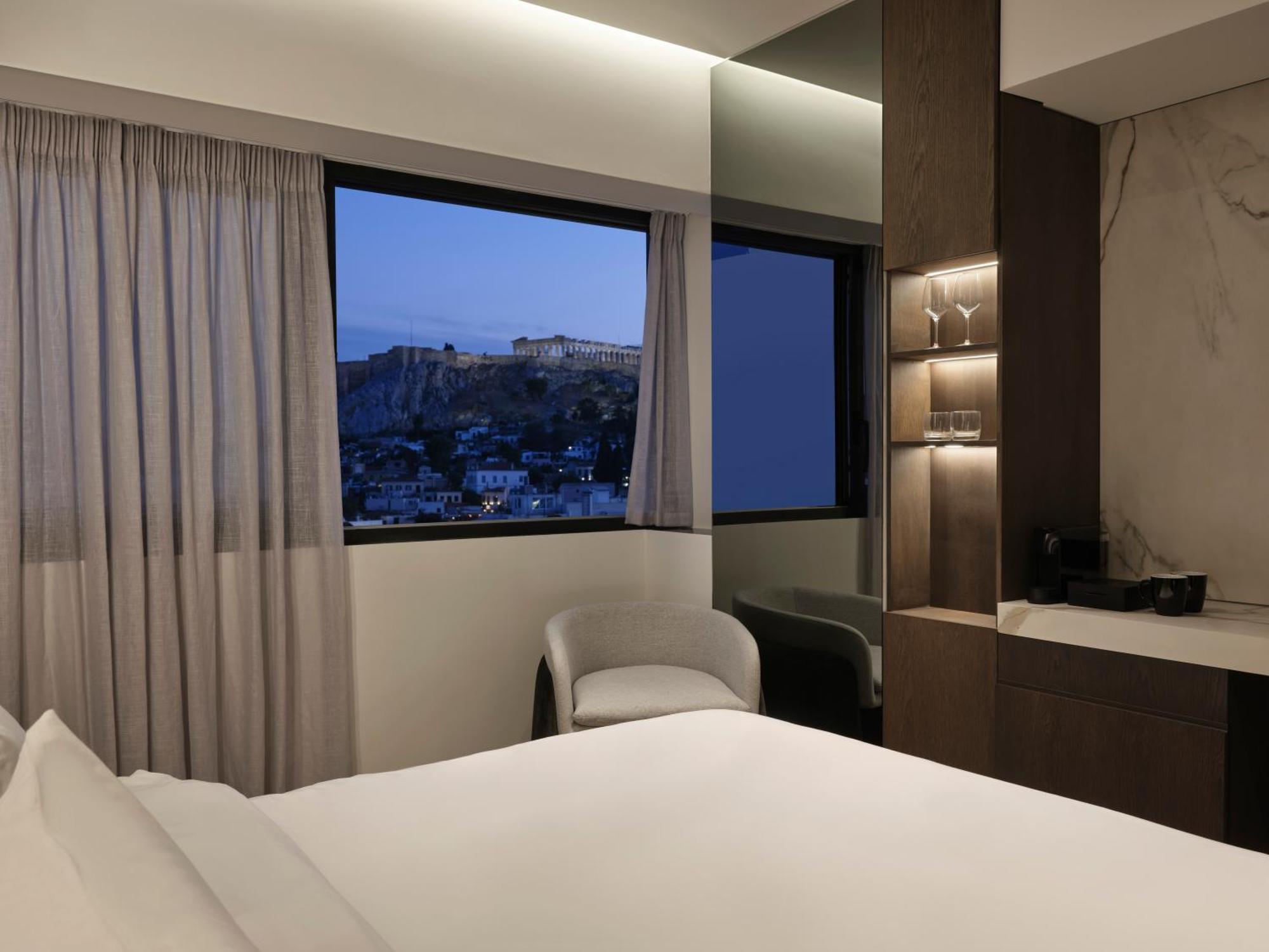 Nur Edge Aparthotel - Acropolis Skyline Athen Eksteriør billede