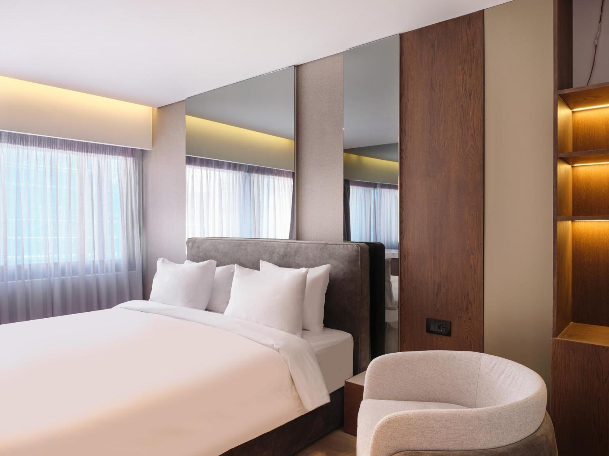 Nur Edge Aparthotel - Acropolis Skyline Athen Eksteriør billede